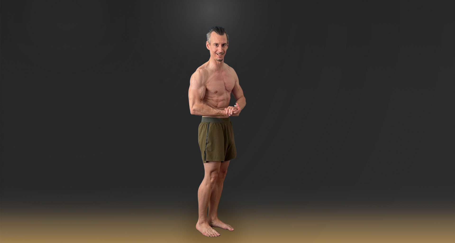 Christian – Gründer von Hardgainer Performance Nutrition – Hero Pose